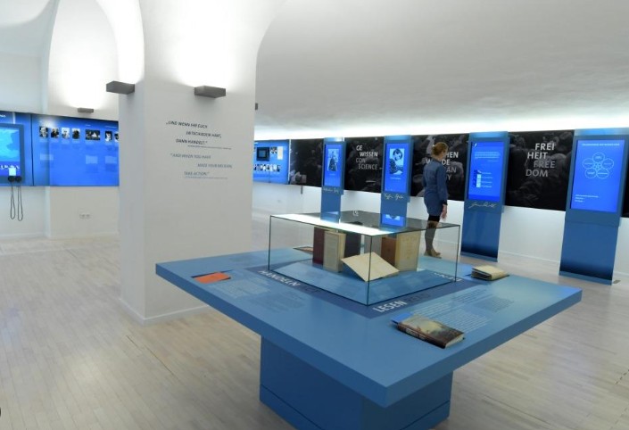 White Rose Memorial Exhibition