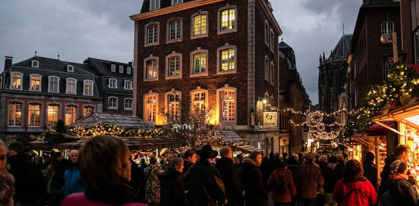 Christmas markets trip to Aachen by coach: 2 days, 1 nights