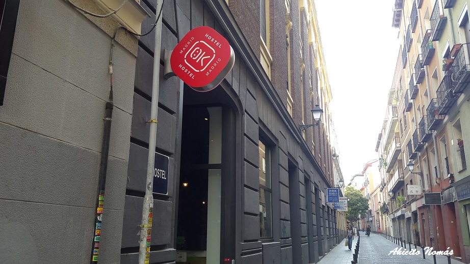 OK-Hostel-Madrid-outside-building-2.jpg