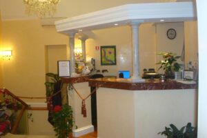 l_nuova-reception-300x200-3.jpg