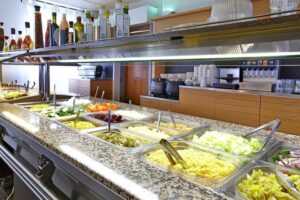 l_web-hotel-cabin-saladbar-1-1-300x200-2.jpg