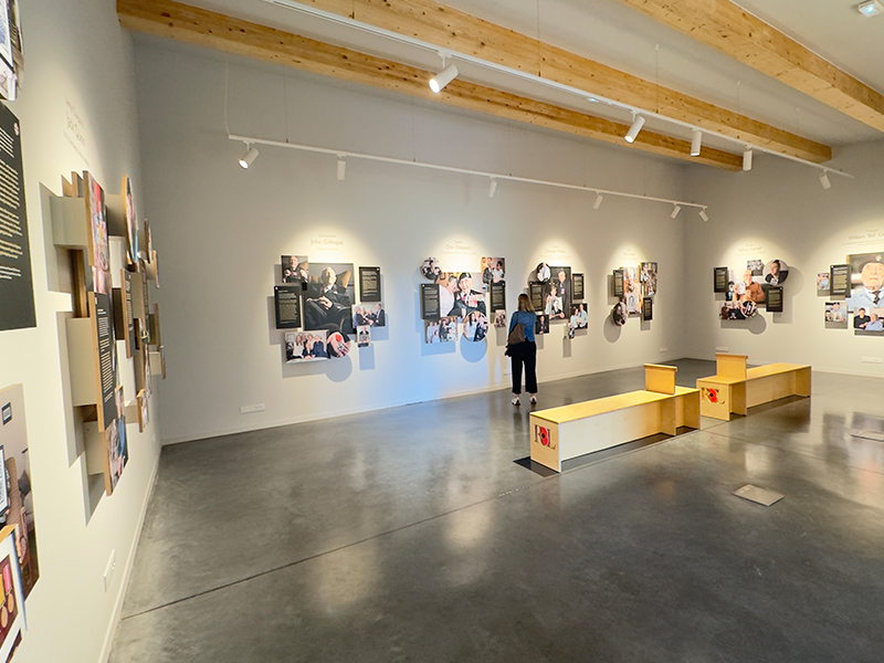 Winston-Churchill-Centrre-Inside-Information-Room-3-1000x600