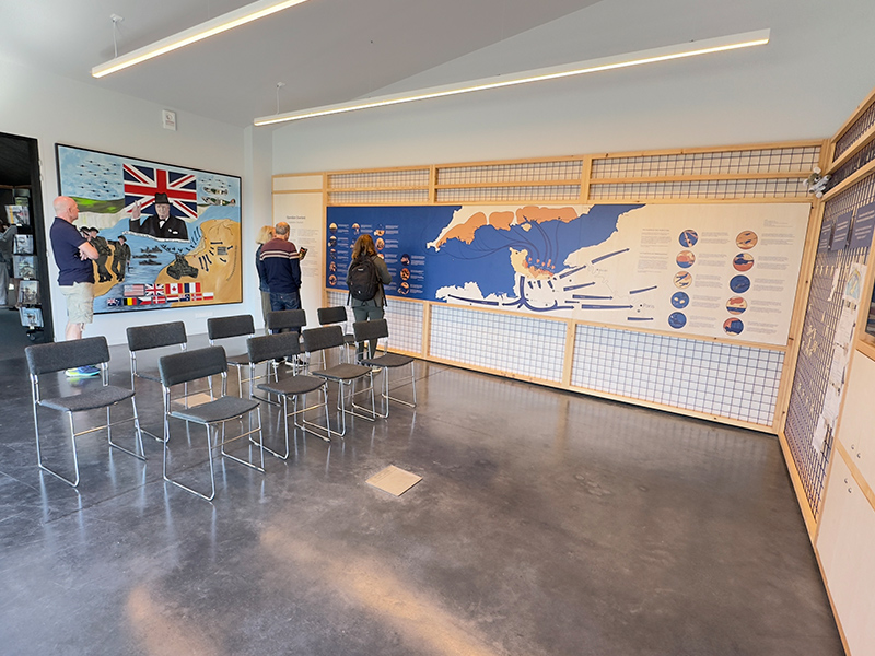 Winston-Churchill-Centrre-Inside-Information-Room-5-1000x600