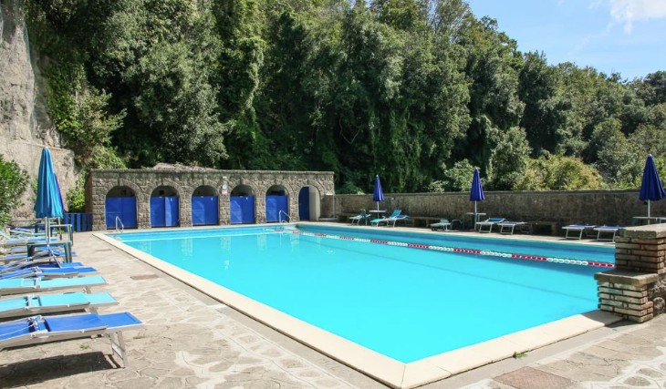 Outside pool - Villa Palazzola
